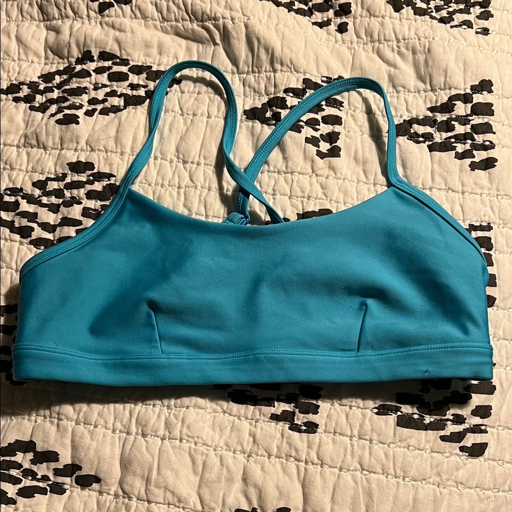 Alo Yoga Intrigue Airlift Bra -M
